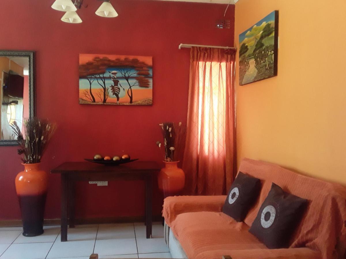 Vuya Nathi Bed And Breakfast Манзини Екстериор снимка