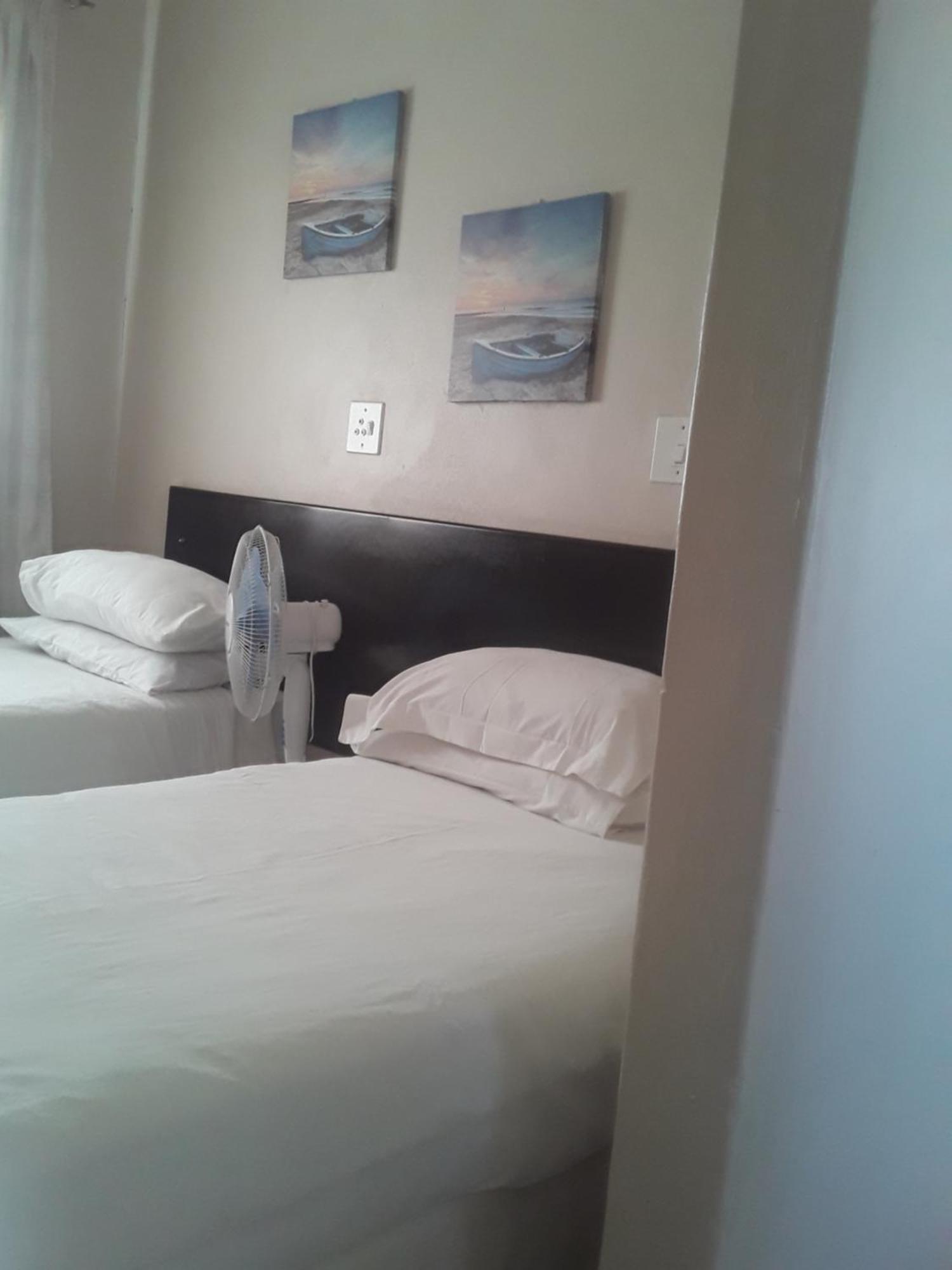 Vuya Nathi Bed And Breakfast Манзини Екстериор снимка