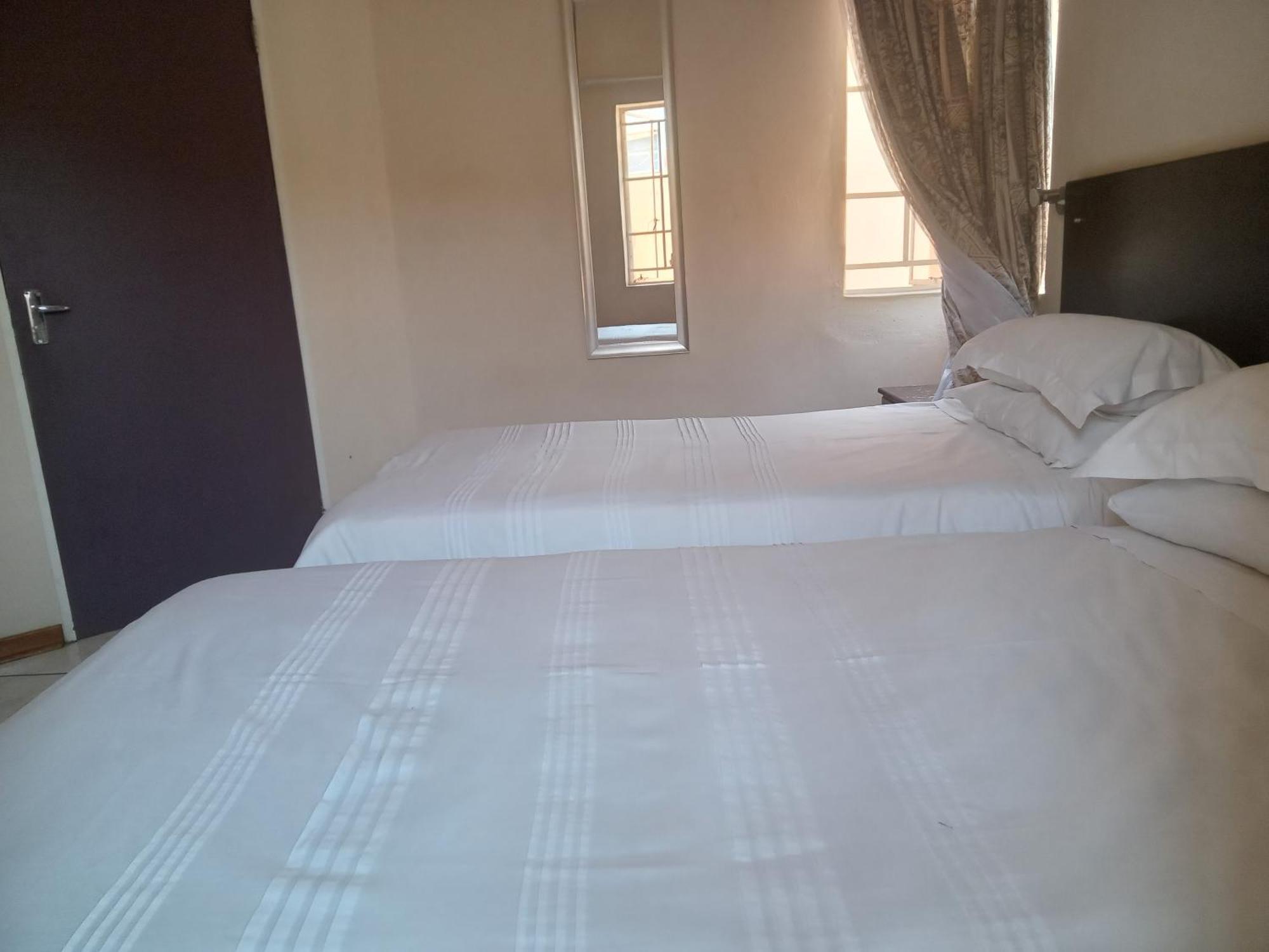 Vuya Nathi Bed And Breakfast Манзини Екстериор снимка