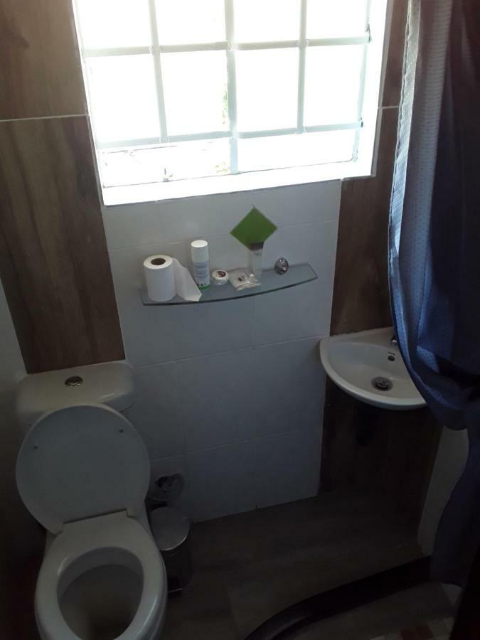 Vuya Nathi Bed And Breakfast Манзини Екстериор снимка